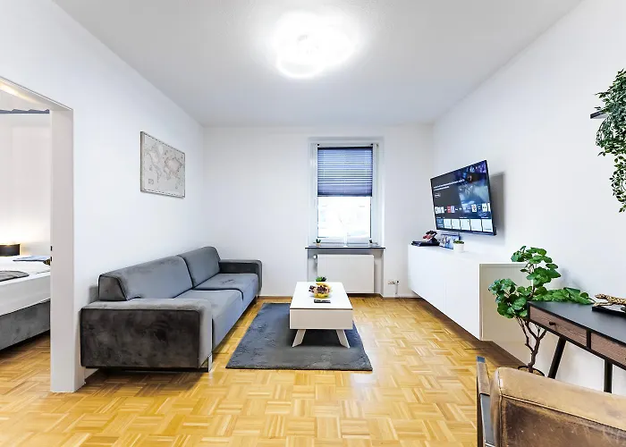 Zentral-Kingsize Bett-Playstation 4-Hbf Nach Koeln Und Duesseldorf