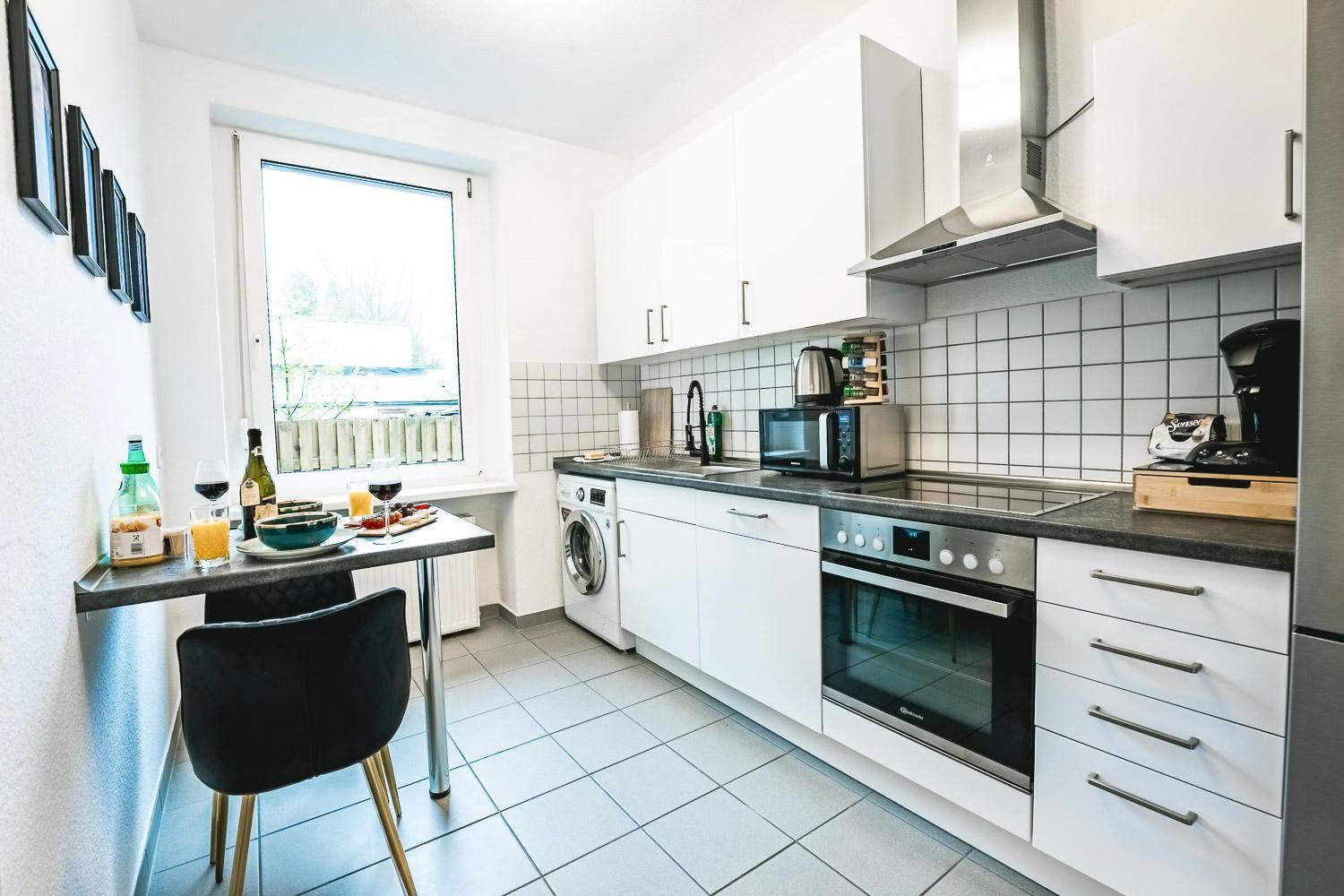 Apartment Zentral-kingsize Bett-playstation 4-hbf Nach Koeln Und Duesseldorf Haan